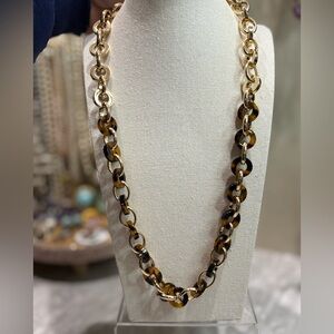 White House Black Market Gold Tone Tortoise Chain Jewelry Layering Necklace